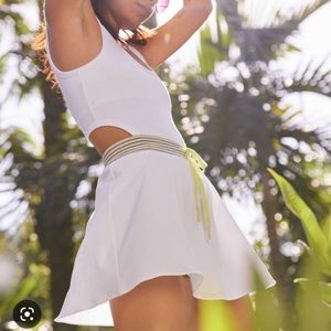 BNWT AERIE OFFLINE RIBBED ONE PIECE CUTOUT SKORT DRESS M